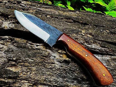 Handmade forged Steel Hunting/Camping/Survival Skinner Knife With Free Sheath - Image 1 of 4