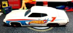 Loose - 2014 Hot Wheels '70 Ford Torino White Multipack Exclusive - HW Race Team - Bild 1 von 6