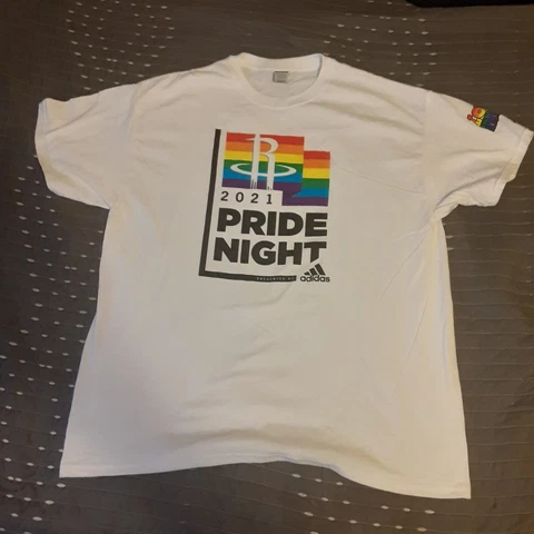 Adidas Houston Rockets 2021 Pride Night Love Unites T-Shirt Size XL Cover