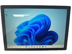 Microsoft Surface Pro 6 i5-8250U 8GB Ram 256GB SSD Windows 11 Pro 61% Battery - Picture 1 of 17