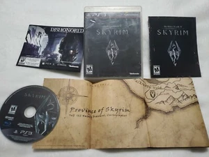 The Elder Scrolls V: Skyrim (PlayStation 3, 2011) Complete w/ Map & Manual CIB - Picture 1 of 6