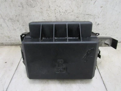 06 07 CAJA DE FUSIBLES MOTOR DODGE MAGNUM Foto 1 de 4