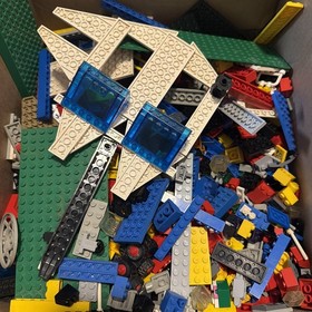 5lbs+ Vtg LEGO - Incomplete 6980 Galaxy Commander & Other Pieces - No Minifigs