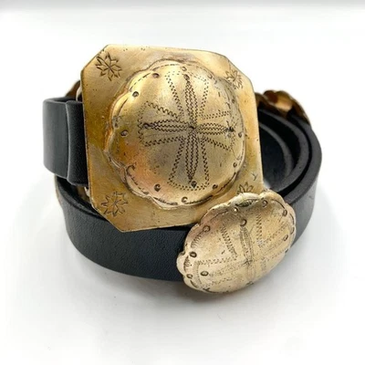 Cinturón concho con motivo navajo occidental Ralph Lauren cuero negro x dorado para mujer usado Foto 1 de 4