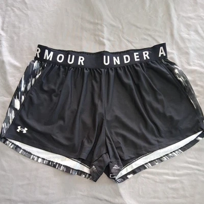 Under Armour Women's Loose Play Up Print Shorts Size 1X  Black NWT  - Image 1 of 4