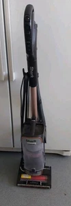Shark Stratos nz860ukt Anti Hair Wrap Anti-Odour Upright Vacuum RRP£299 BARGAIN - Picture 1 of 7