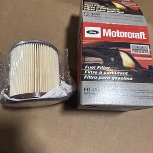 Genuine OEM Motorcraft FD4595 Diesel Fuel Filter Ford F4TZ9N184A - Picture 1 of 5