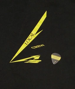 Metallica 72 Seasons World Tour Local Crew XL T-Shirt & Authentic Guitar Pick - Picture 1 of 13