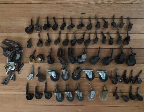 Vintage CASTERS LOT 60 Furniture￼ Wheels different sizes Metal Wood Plastic Cover