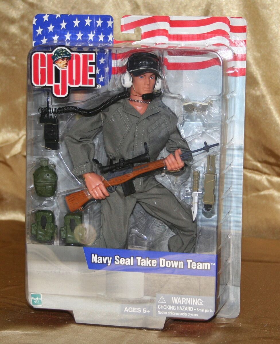 Soldier G.I. Joe Military & Adventure Action Figures 2001 Soldier G.I. Joe Military & Adventure Action Figures 2001