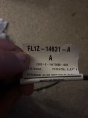 Ford Expedition 2015-2017, puerta del conductor, arnés eléctrico Foto 1 de 4