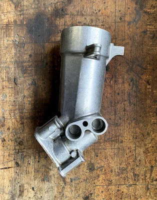 Carcasa de filtro de aceite de motor Mercedes R129 SL320 S320 1994-99 1041844902 FABRICANTE DE EQUIPOS ORIGINALES Foto 1 de 4