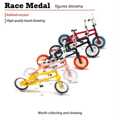 RM1:64 hand run scene miniature trend toy display scene stunt bike - Image 1 of 4
