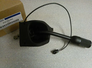 1997-2004 OEM Ford F-150 F-250, Expedition AUTO TRANSMISSION LEVER (4L3Z7210BAA) - Picture 1 of 4