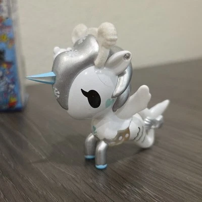 Figura Vinilo Tokidoki Mermicorno Serie 3 Bianca Foto 1 de 4