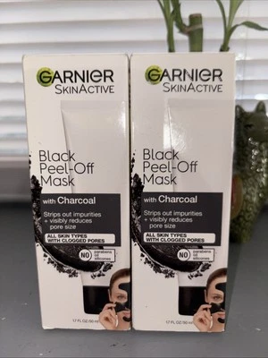 Garnier SkinActive Mascarilla Despelable Negra con Carbón para Todo Tipo de Piel Foto 1 de 4