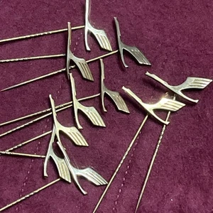 1 Vintage Lufthansa Airlines Stick Pin Anstecknadel Original Made in Belgium 🇧🇪 - Bild 1 von 5