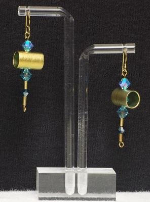 PENDIENTES DE TITANIO Y NIOBIO HECHOS A MANO POR EL VENDEDOR CON CRISTAL DE SWAROVSKI ROBLE Foto 1 de 4