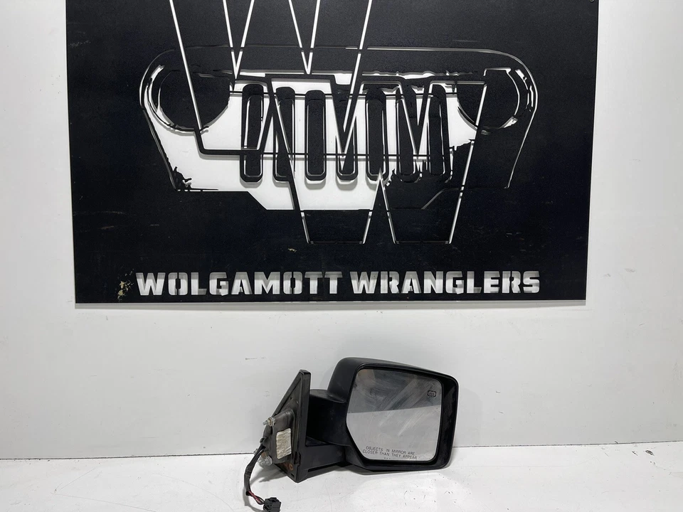 Пассажирское правостороннее зеркало заднего вида 5155458AH OEM 2011 Jeep Patriot CC 19 - Изображение 1 из 4