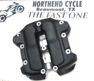 17-23 Harley Touring & Softail Milwaukee 8 Rocker Box Cover 25700371 25700395 #2 - Picture 1 of 11