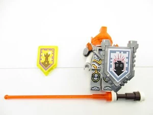 LEGO Nexo Knights Minifigure Lancia 70352 Minifigure + 2 Nexo Powers Stagione 3 - Foto 1 di 5
