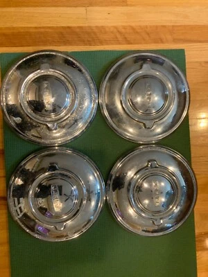 Tapacubos Jaguar Mkii Foto 1 de 2