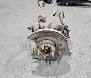 LAND ROVER DISCOVERY SPORT L550 2014-2019 COJINETE DE CUBO DE RUEDA TRASERA DERECHA Y BRAZOS - Imagen 1 de 4