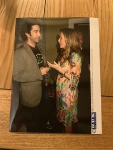 Press Photograph 8”x6” David Schwimmer From Friends And Lucy Yeoman. - Picture 1 of 1