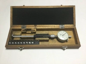 Mitutoyo Cylinder Gauge CG-35AW Model No. 511-126 Range 18-35mm Anvil washer - Picture 1 of 7
