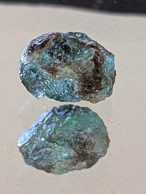 Vendedor de EE. UU. 3,85 quilates I faceta esmeralda espécimen de piedras preciosas en bruto Foto 1 de 3