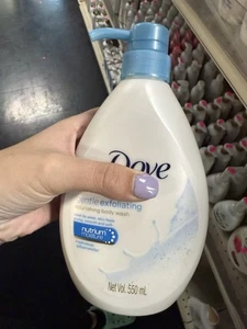 Dove Gentle Exfoliating Nourishing Body Wash 550ML - Picture 1 of 1