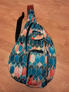 Kavu Rope Sling bag Stained Glass Design - Picture 1 of 6