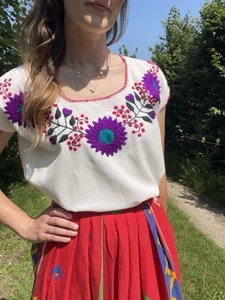 Vintage Size L 12-16 White Flower Embroidered Peasant Folk Blouse - Picture 1 of 10