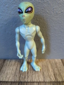 THE ROSWELL ALIENS TOY 1996 Extra Terrestrial COLLECTIBLE FIGURINE. G2 - Picture 1 of 7