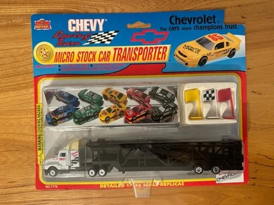 Chevy микро запаса автомобиля транспортер + 5 автомобилей - флаги-NASCAR гонки Chevrolet - Изображение 1 из 4
