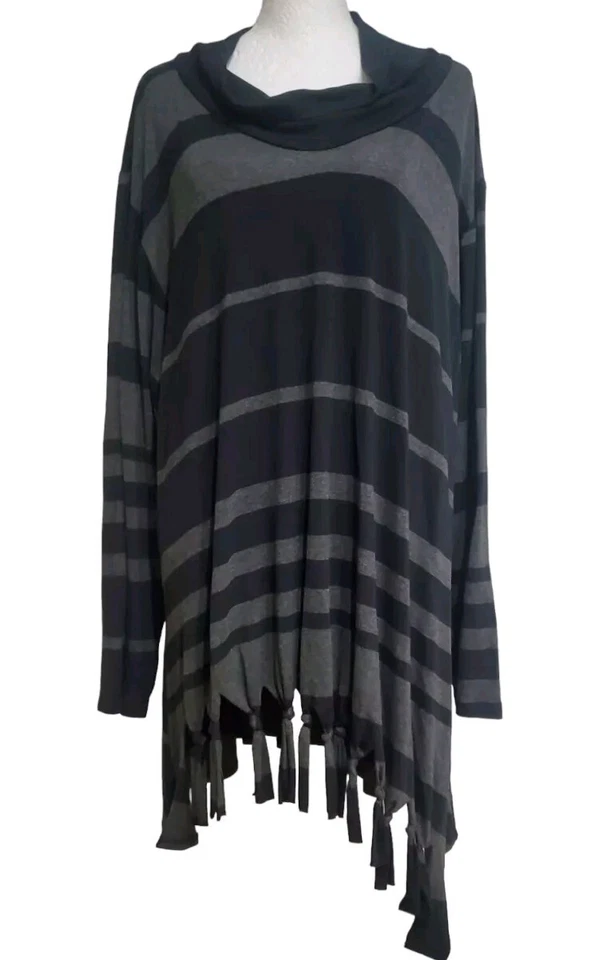 Top túnica cuello capucha a rayas etiqueta negra transparente dobladillo borla asimétrica Foto 1 de 4