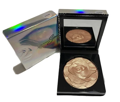 MAC Selena La Leyenda Extra Dimension SkinFinish Highlighter - New in Box - Image 1 of 4