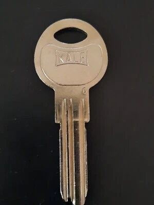 10 X PKA17 Kale Kilit Original Key Blanks - Image 1 of 3