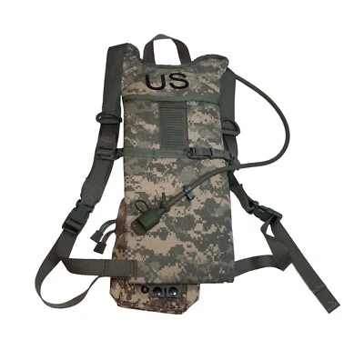 MOLLE II Hydration System Backpack Military Camo Never Used - Image 1 of 4