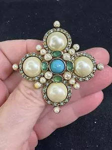 Maltese Cross Pearl Turquoise Rhinestone MONET Vintage Gold Brooch M-7120 - Picture 1 of 5