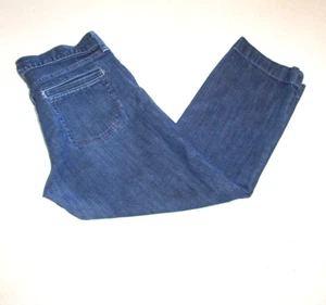 Women's Old Navy Stretch Low Rise Blue Denim Capris 6 - Picture 1 of 4