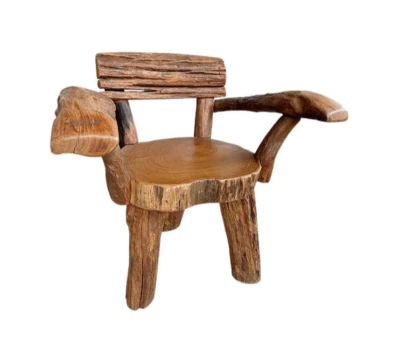 Silla de borde vivo de madera cruda de principios del siglo XX Foto 1 de 4