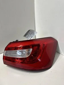 14-16 KIA CADENZA Tail Light Assembly Right - Picture 1 of 2