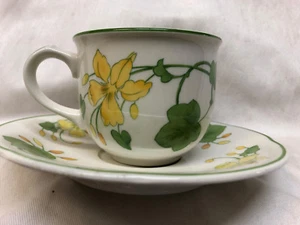 VILLEROY & BOCH GERMANY GERANIUM FLAT CUP & SAUCER YELLOW FLOWERS GREEN TRIM - Picture 1 of 7