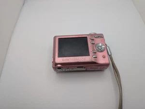 Kodak EasyShare C713 7MP Digital Camera Pink Parts Only See Photos - Picture 1 of 3