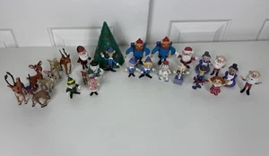 Rudolph Red Nosed Reindeer Island Of Misfits PVC Lot 29 Figures- Rudolph Company - Picture 1 of 10