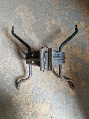 Soporte de soporte de carenado BMW R80 RT Foto 1 de 2