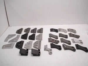 28 NASCAR BILLET ALUMINIO PLACA MOTOR DELANTERO PERNO EN SOPORTES / OREJAS LATERALES SB2.2 - Imagen 1 de 17
