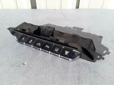 GMC SIERRA 3500 2014-2018 PANEL DE INTERRUPTOR DE AJUSTE Y CONTROL DE TRACCIÓN PEDAL DE TABLERO OEM Foto 1 de 4