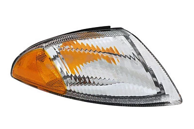 For 1995-1997 Dodge Intrepid Turn Signal Light Passenger Side - Image 1 of 4